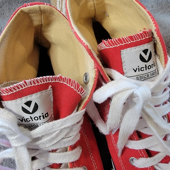 Victoria Vintage Skate Sneakers Size 36 Red/Navy Women's 6- 6.5 - Picture 14 of 16